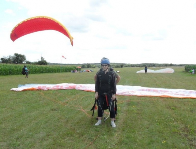  Discovery of tandem paragliding 